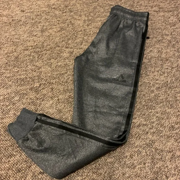 Sport wear- unisex - Picture 3 of 5